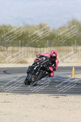 media/Jan-15-2026-Racers Edge (Thu) [[dfebeb70ab]]/2-A Group/Session 5 Turn 2/